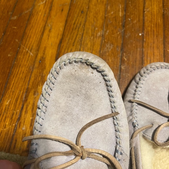 Ugg Dakota Slippers, size 9, periwinkle - Picture 4 of 5